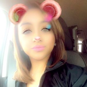 Meet your Posher, Mirna